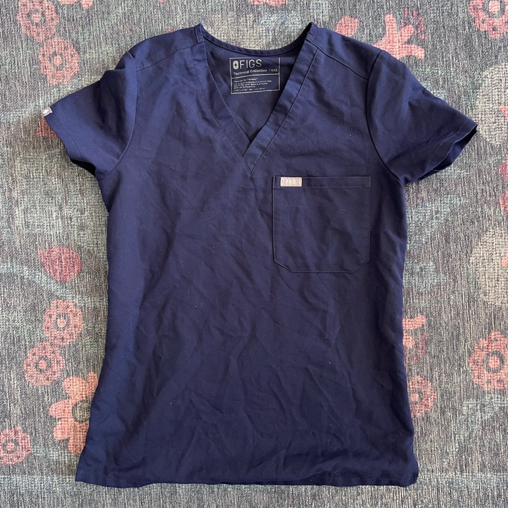 Figs Scrub Top